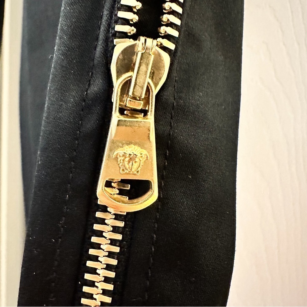 NWT Versace Black Satin Side Gold Zipper Detail 2009 Runway Ankle Pants sz 38 - Picture 6 of 12